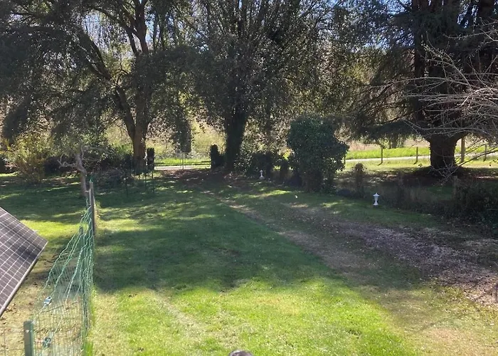 Le Carrouge Сasa de vacaciones Lacapelle-Biron